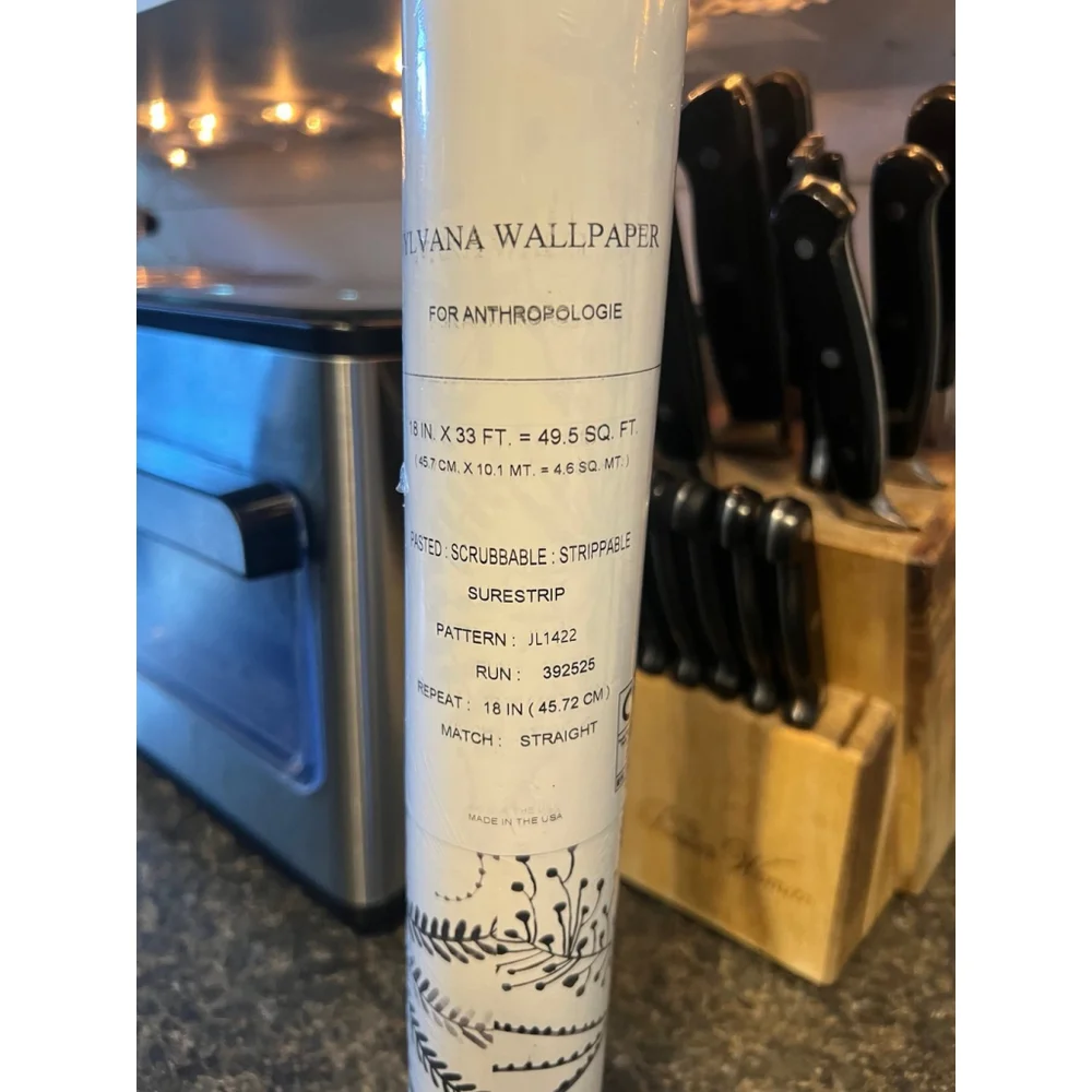 New Anthropologie Sylvana Black & White Wallpaper